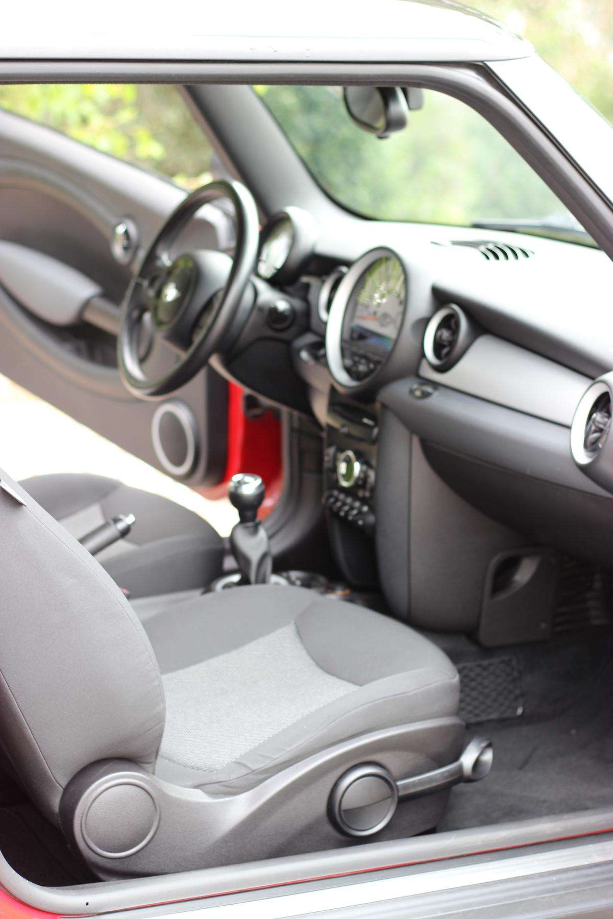 mini-cooper-2011-diesel-1560cc