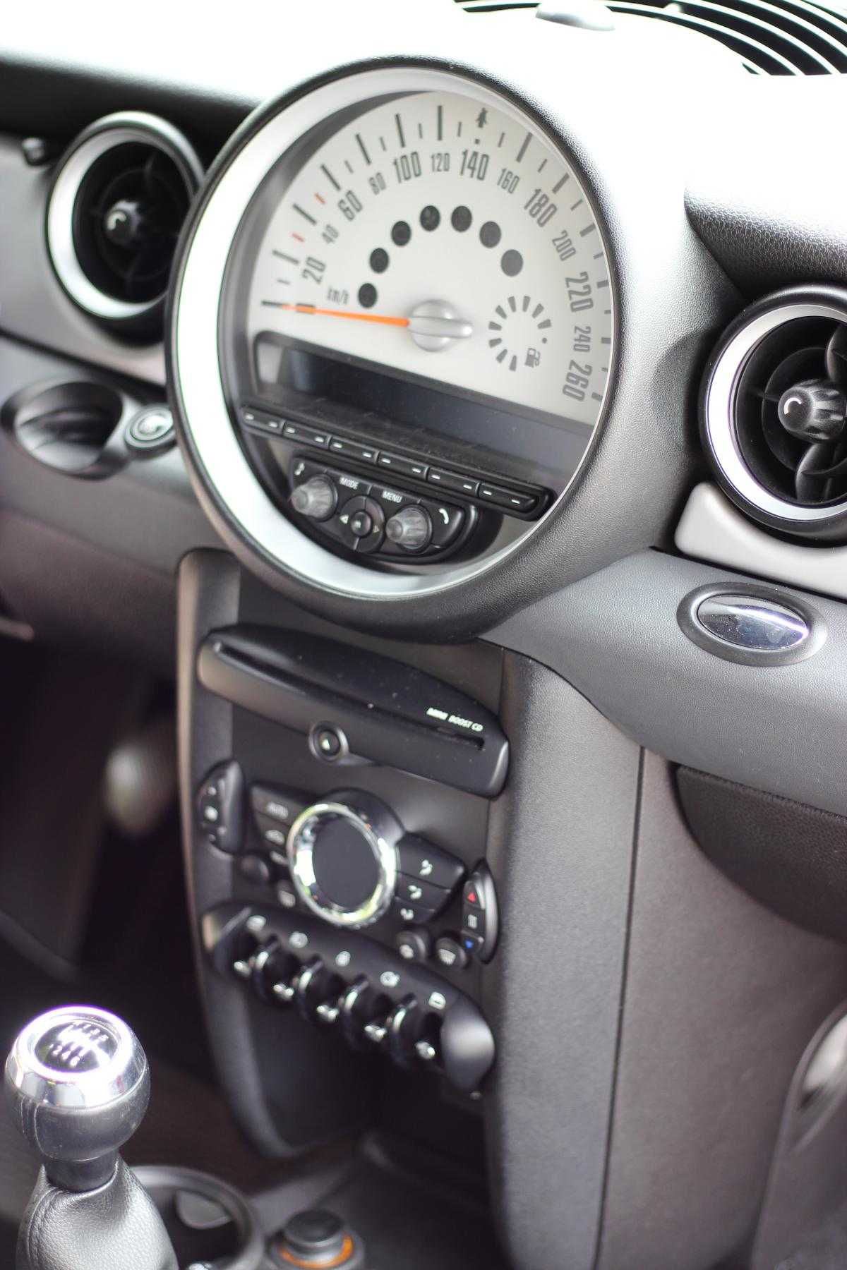 mini-cooper-2011-diesel-1560cc