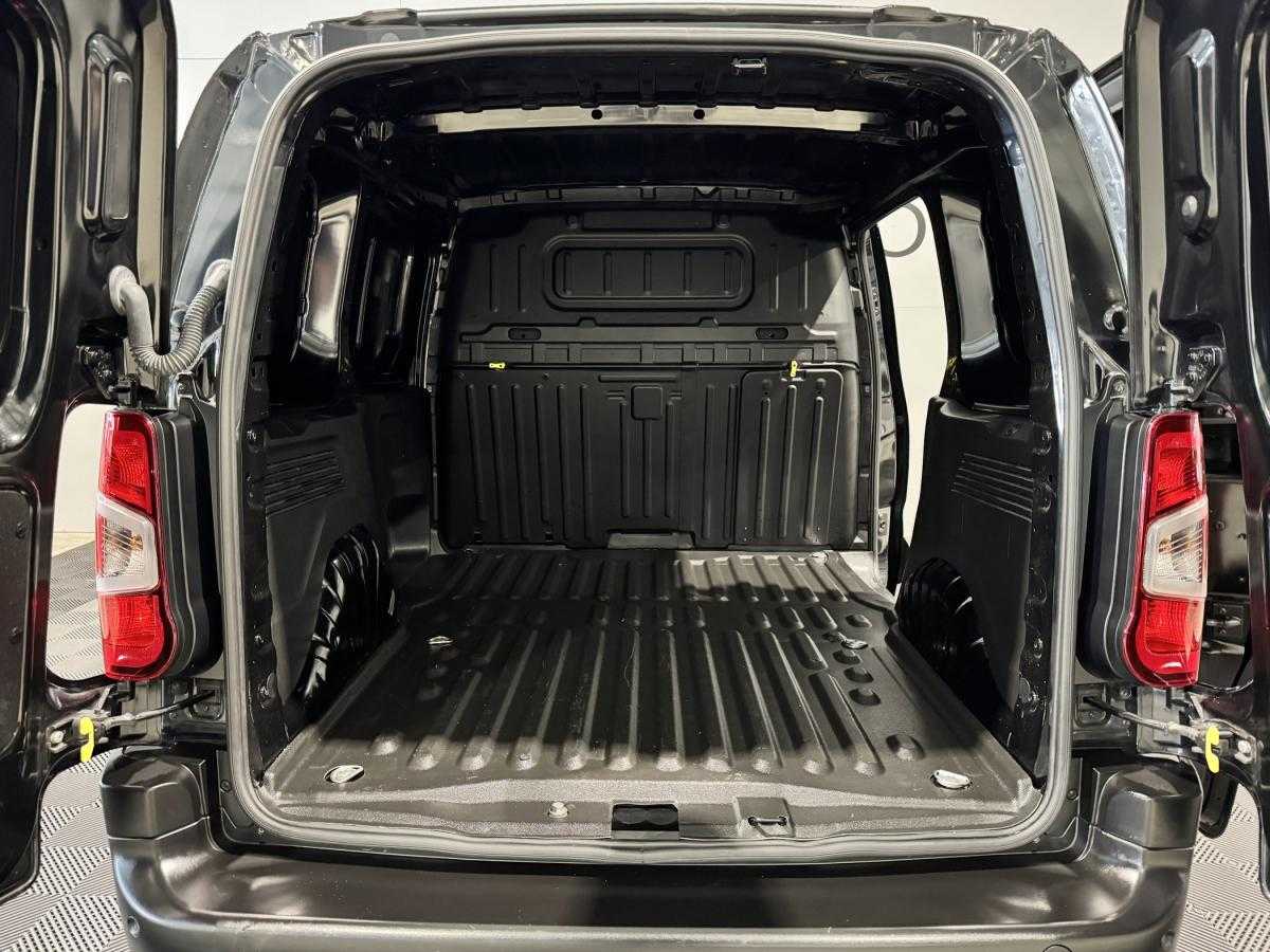 peugeot-partner-2024-diesel-1499cc
