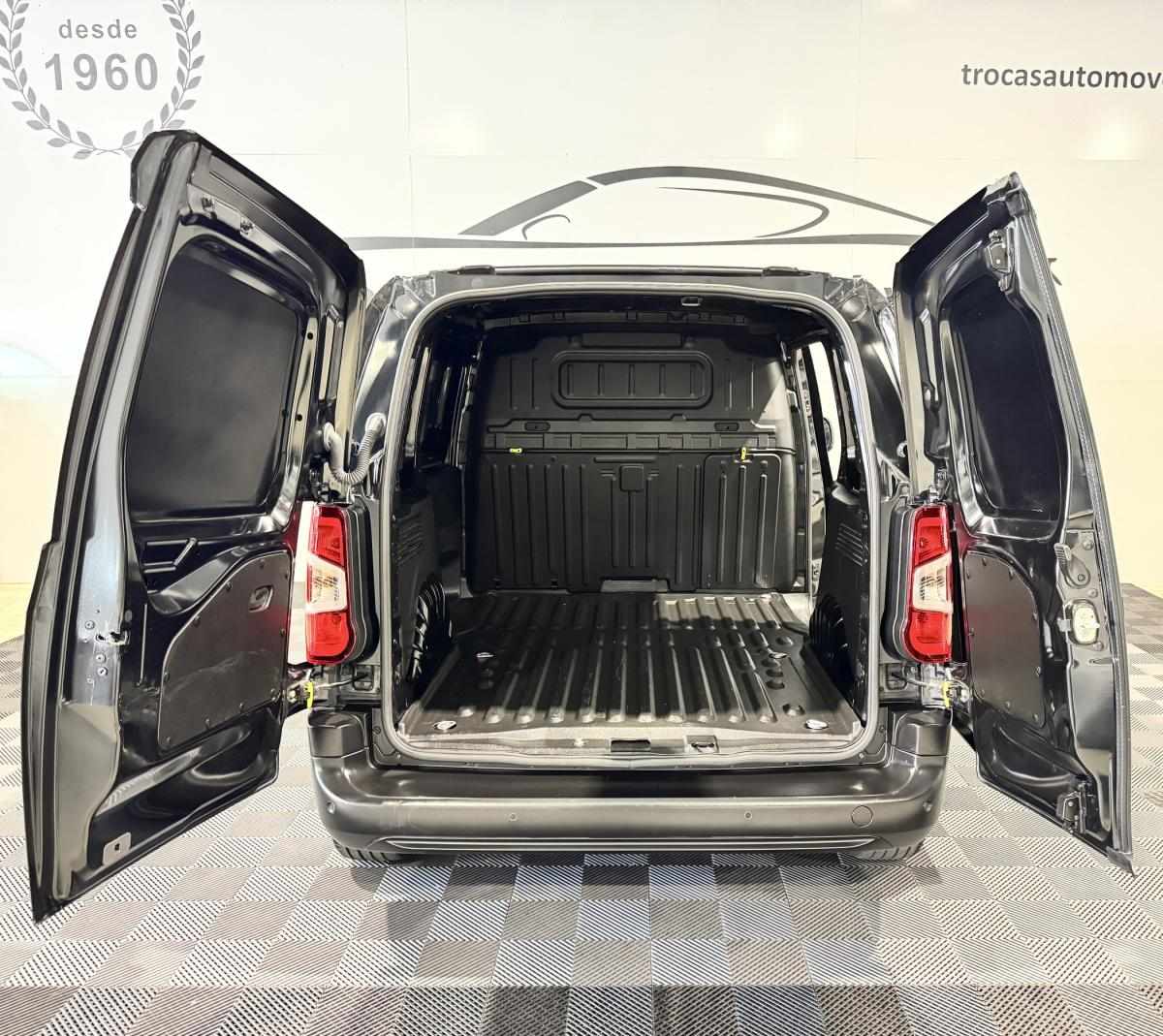 peugeot-partner-2024-diesel-1499cc