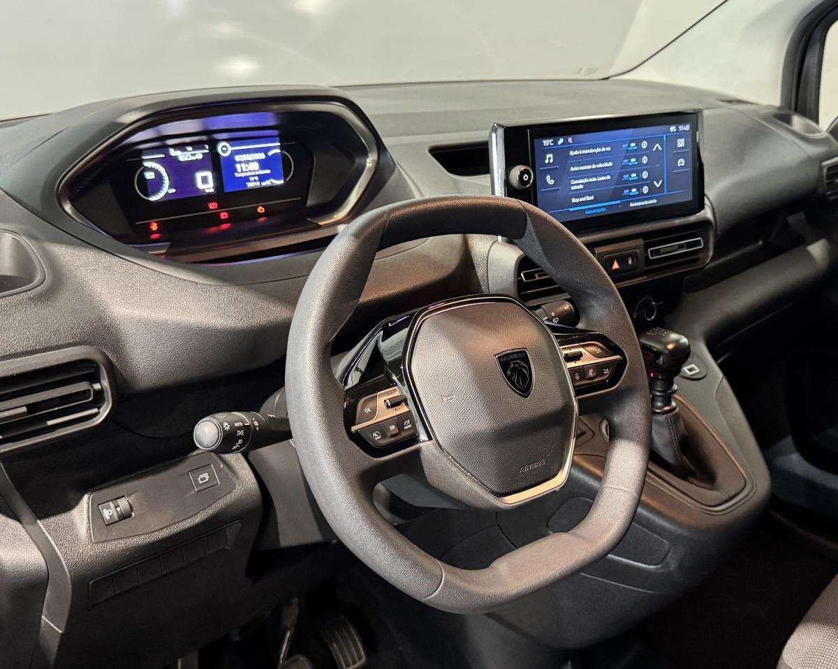 peugeot-partner-2024-diesel-1499cc