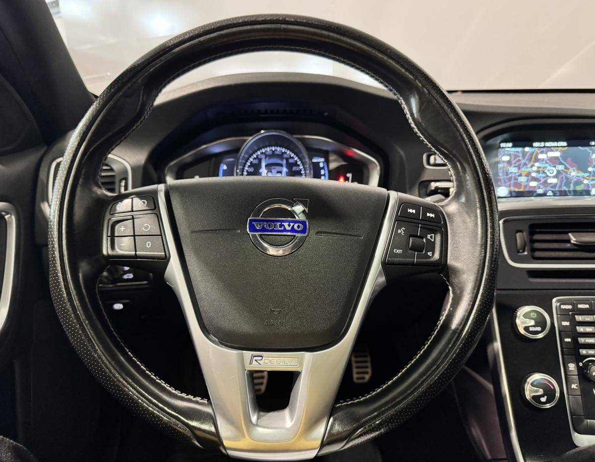volvo-s60-2016-diesel-1969cc