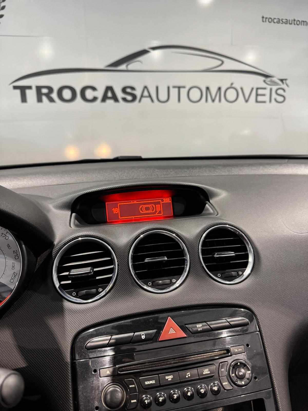 peugeot-308-cc-2010-diesel-1560cc