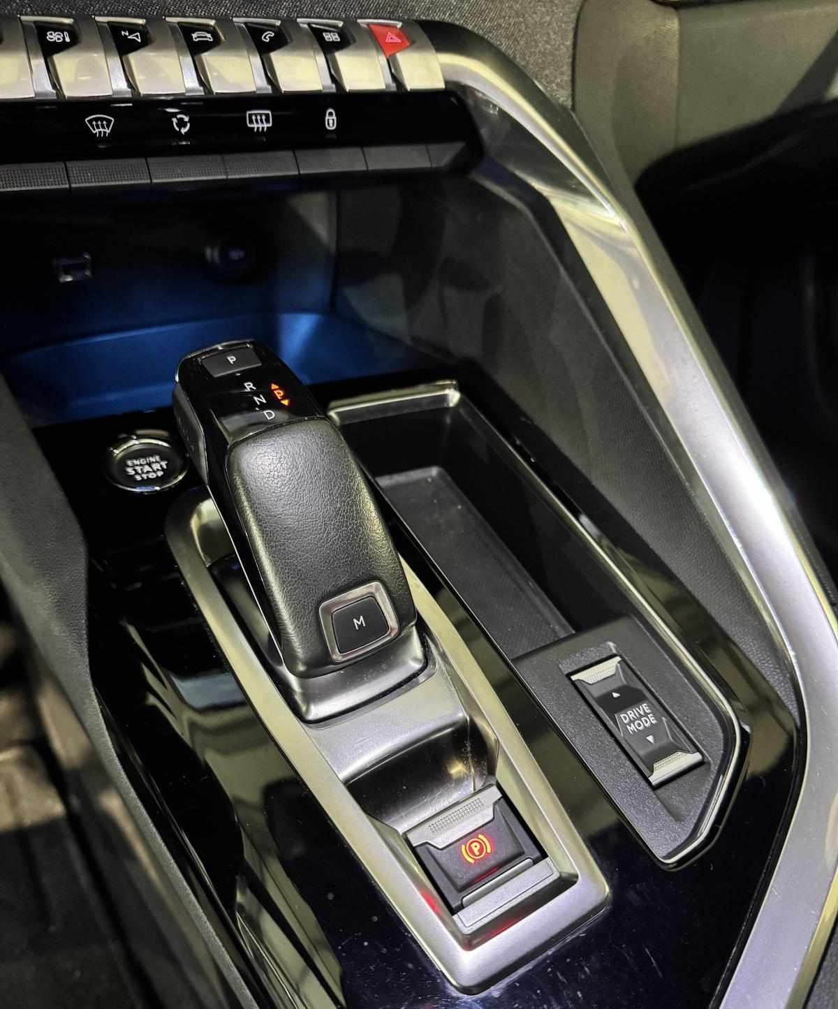 peugeot-3008-2023-diesel-1499cc
