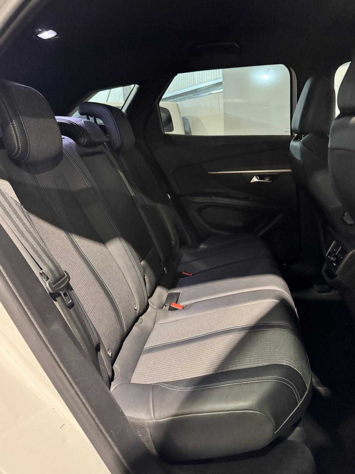 peugeot-3008-2023-diesel-1499cc