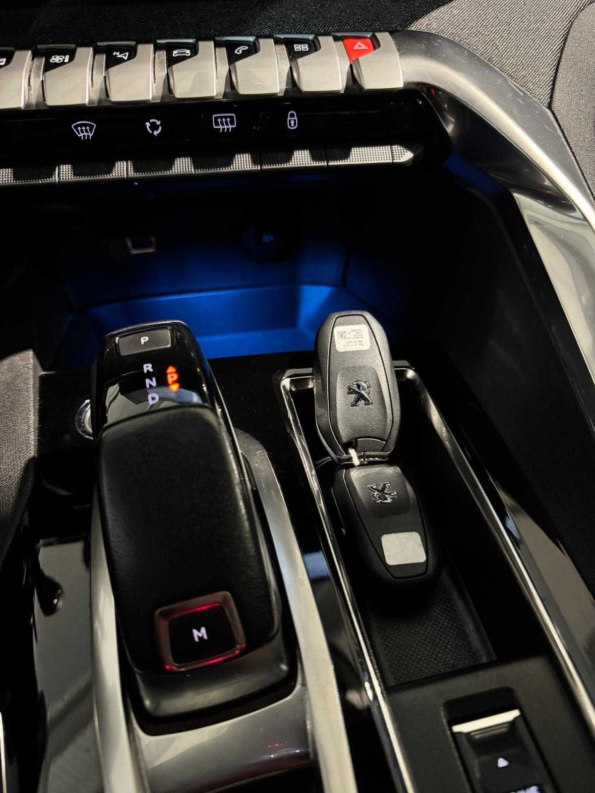 peugeot-3008-2023-diesel-1499cc