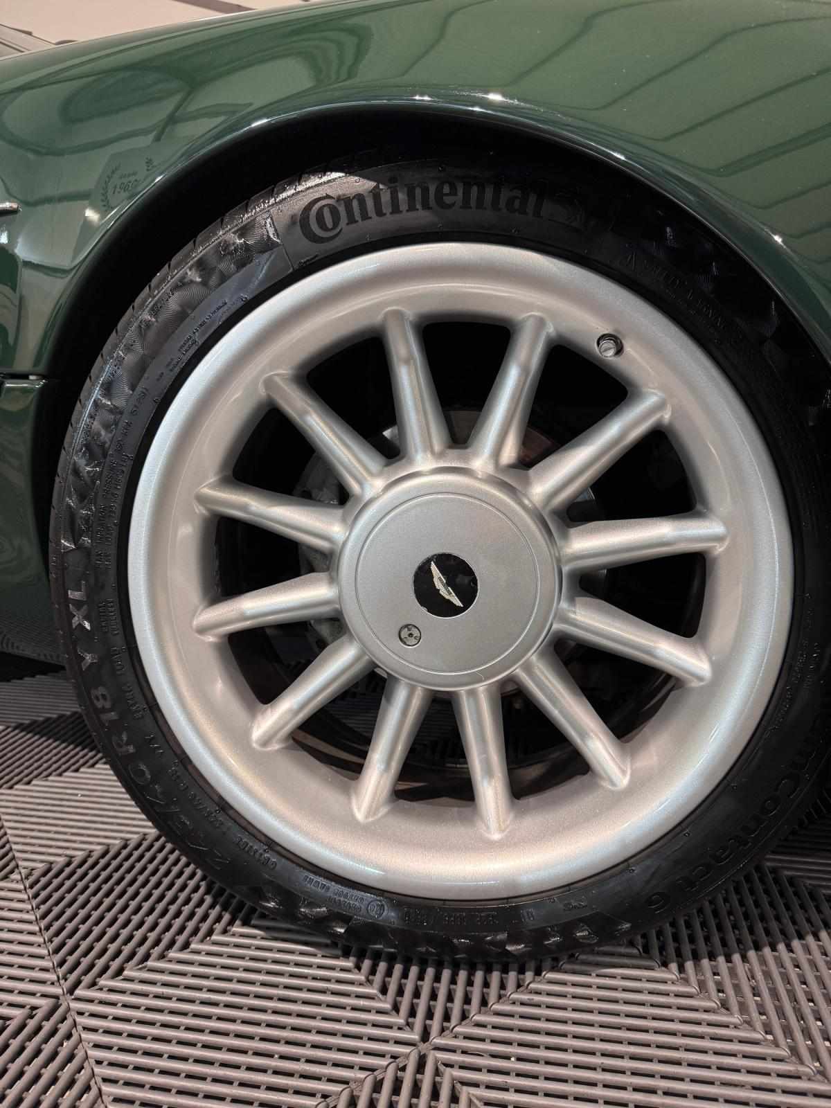 aston-martin-db7-1997-gasolina-3239cc