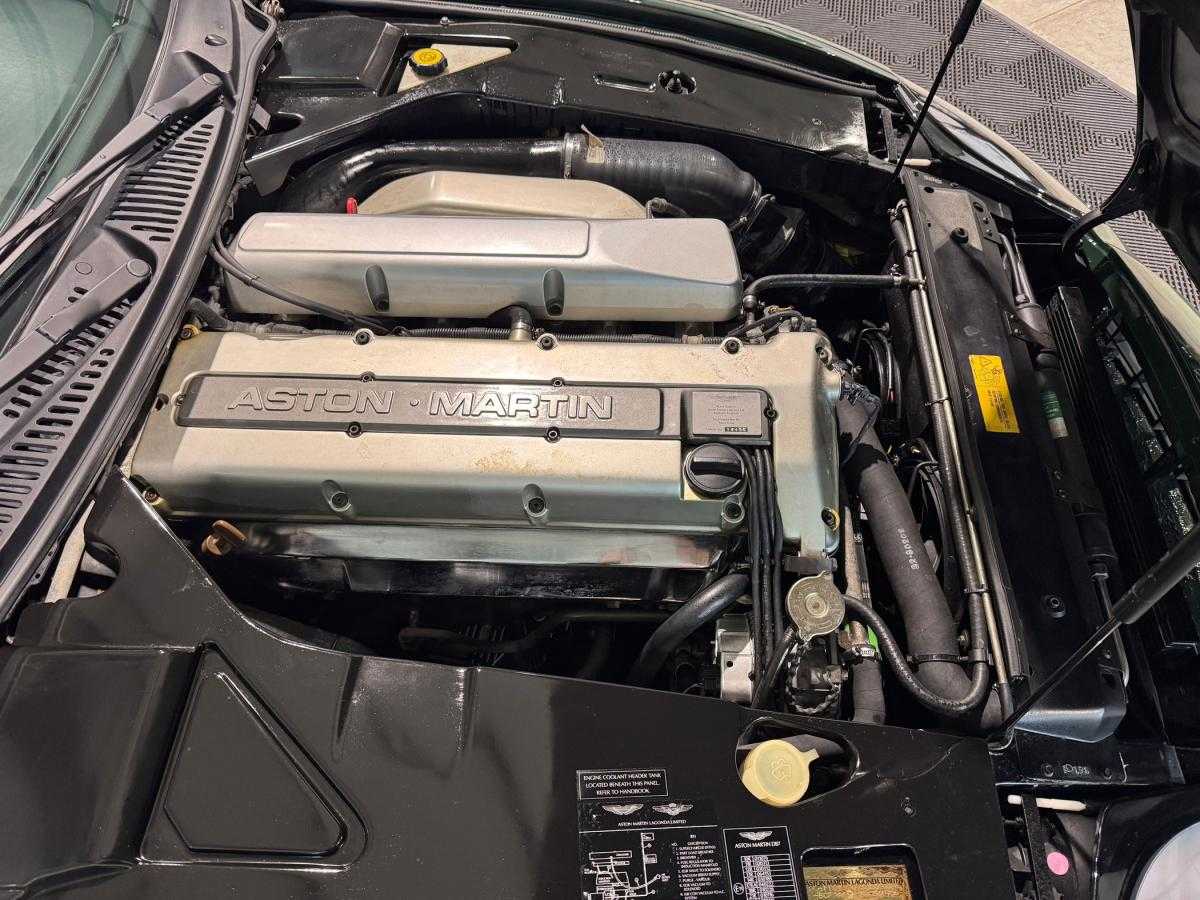 aston-martin-db7-1997-gasolina-3239cc