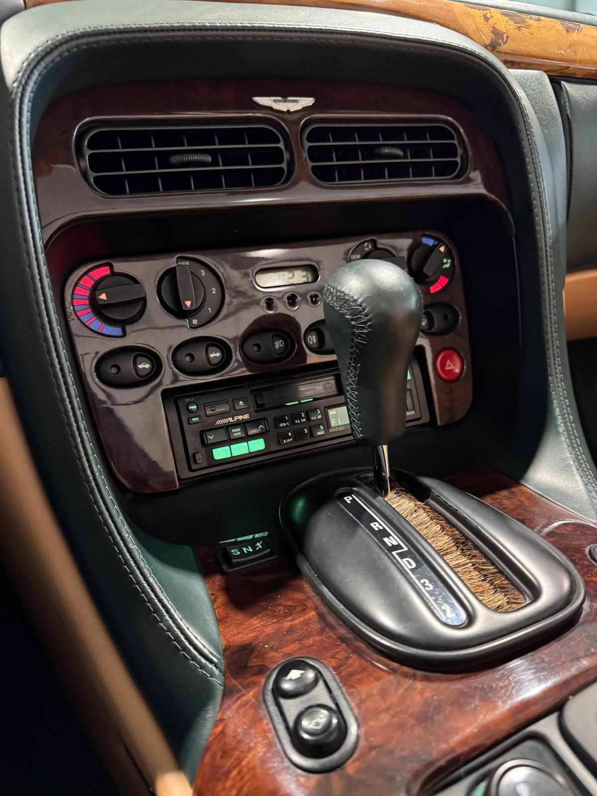 aston-martin-db7-1997-gasolina-3239cc