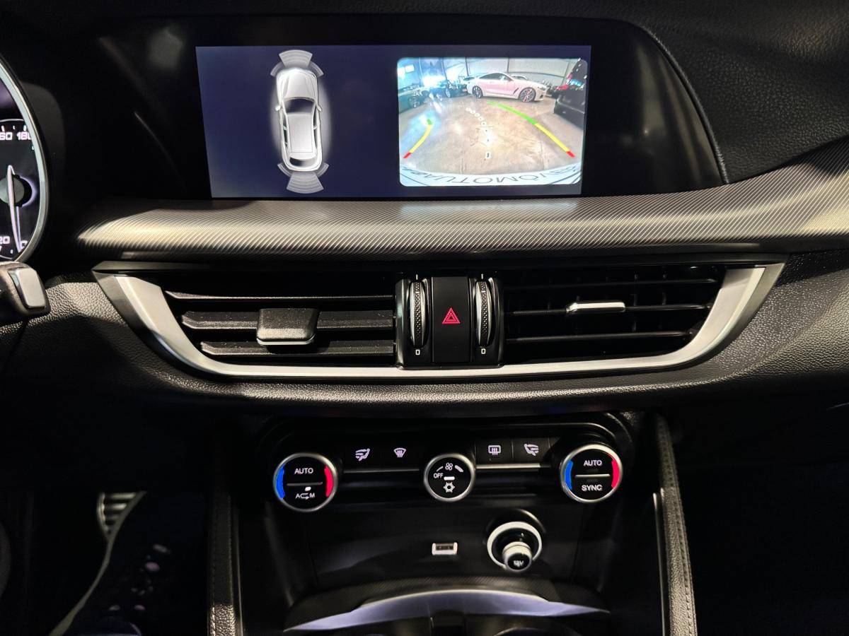 alfa-romeo-stelvio-2017-diesel-2143cc