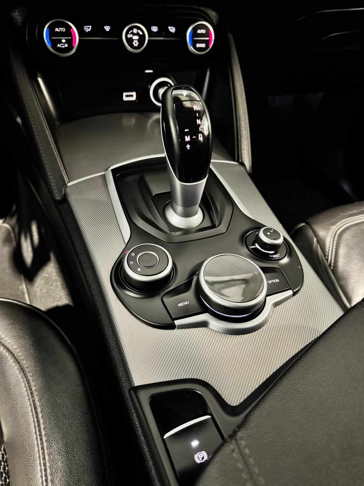 alfa-romeo-stelvio-2017-diesel-2143cc