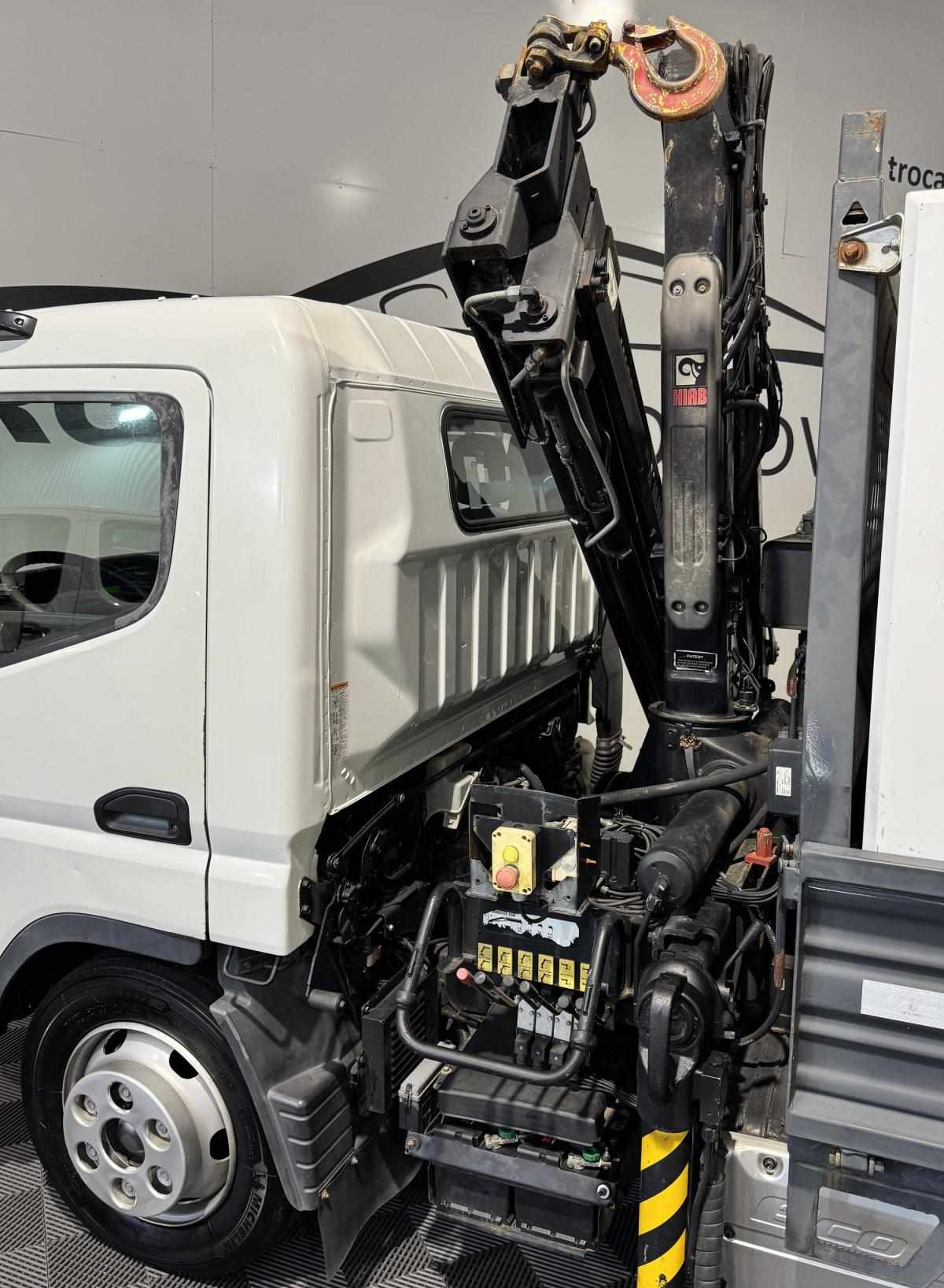 mitsubishi-canter-2013-diesel-2998cc