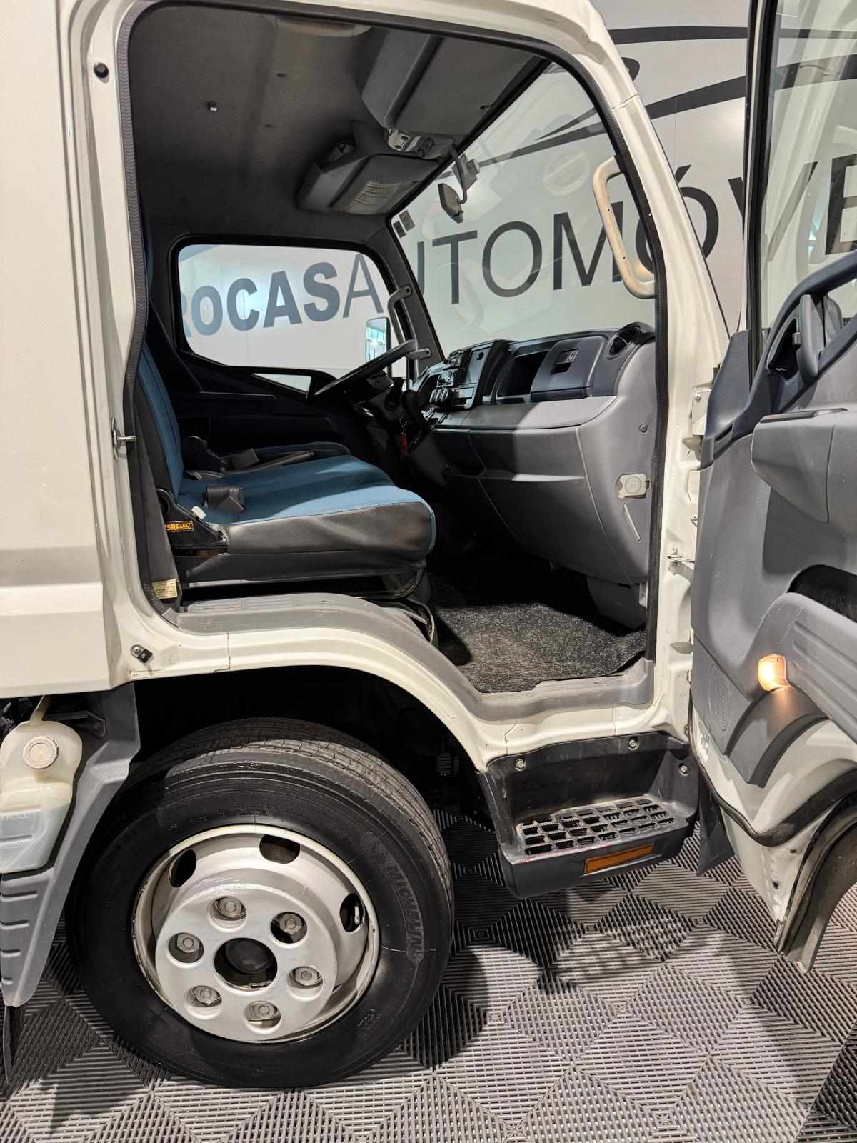 mitsubishi-canter-2013-diesel-2998cc