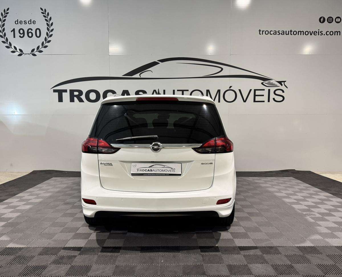 opel-zafira-2016-gpl-1364cc