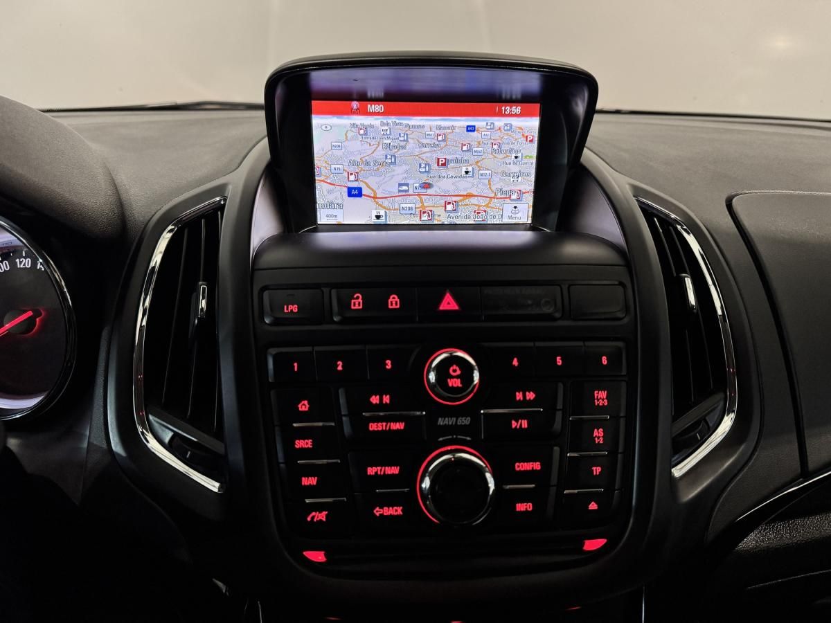 opel-zafira-2016-gpl-1364cc