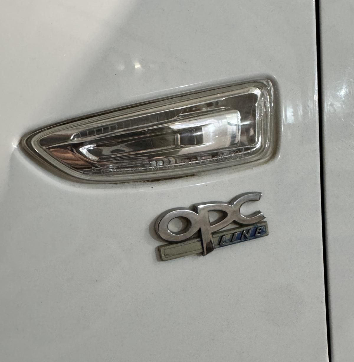 opel-zafira-2016-gpl-1364cc