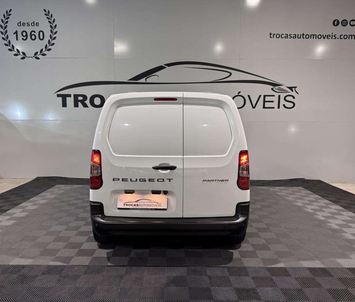 peugeot-partner-2025-diesel-1499cc