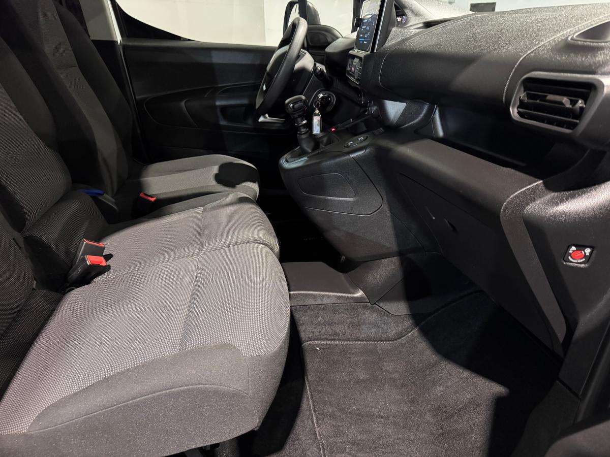 peugeot-partner-2025-diesel-1499cc
