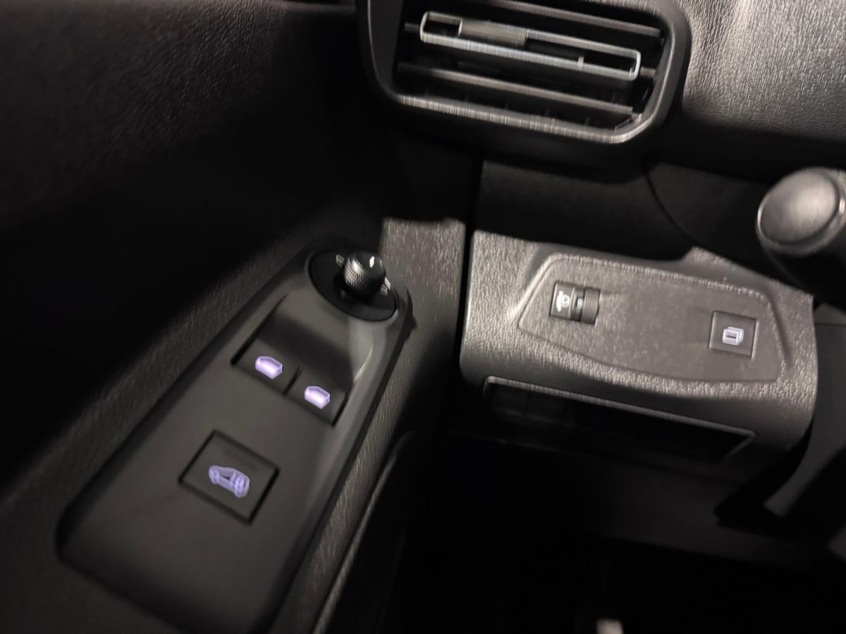 peugeot-partner-2025-diesel-1499cc