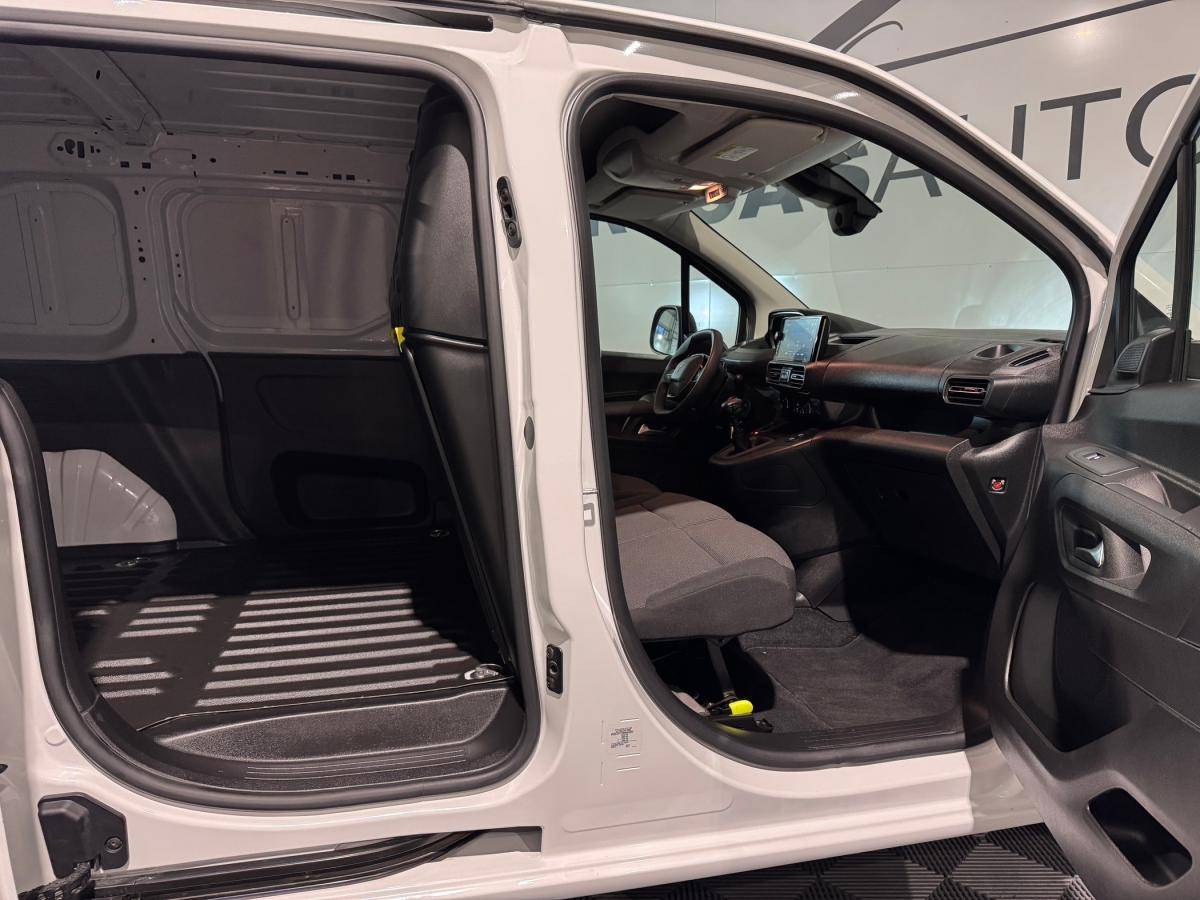 peugeot-partner-2025-diesel-1499cc