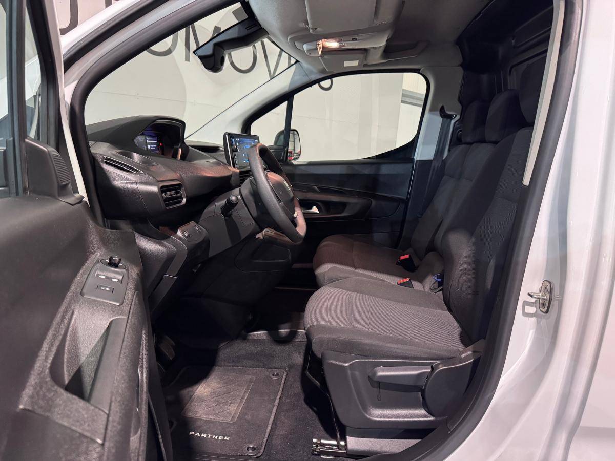 peugeot-partner-2025-diesel-1499cc