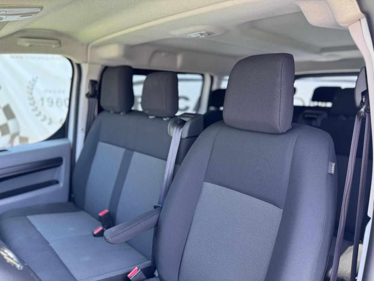 opel-vivaro-2022-diesel-1499cc