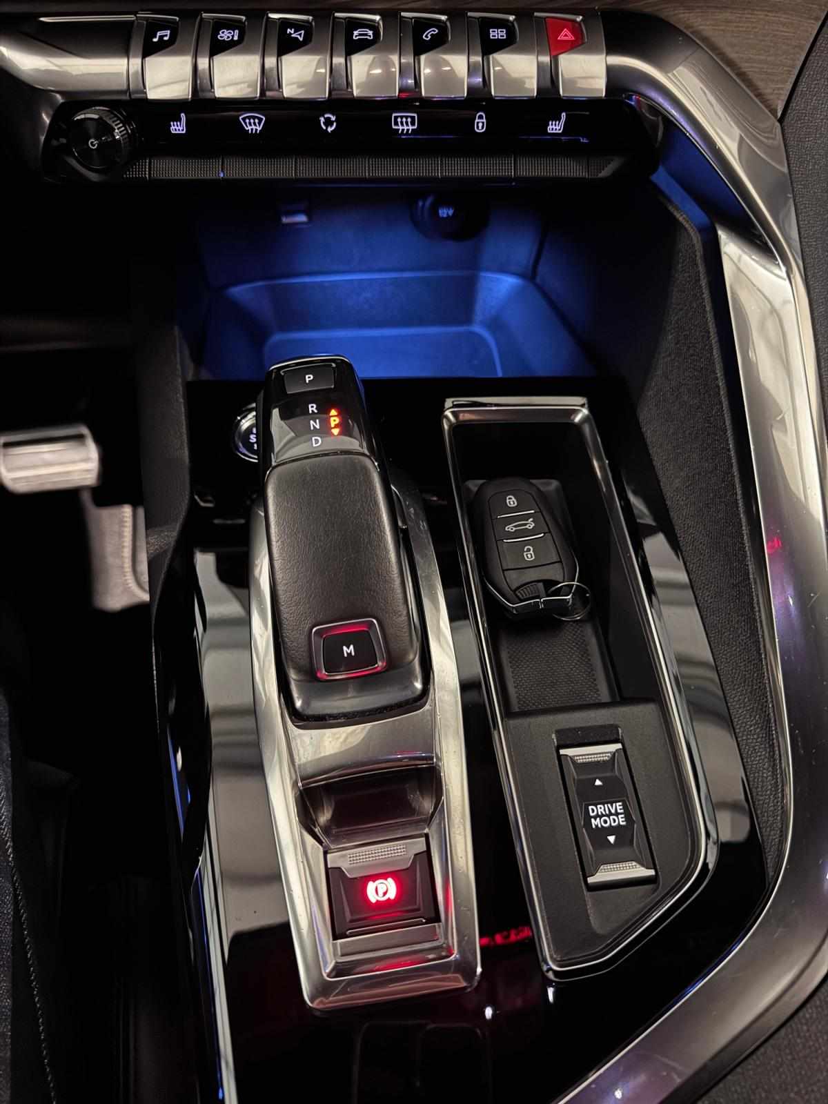 peugeot-5008-2021-diesel-1997cc