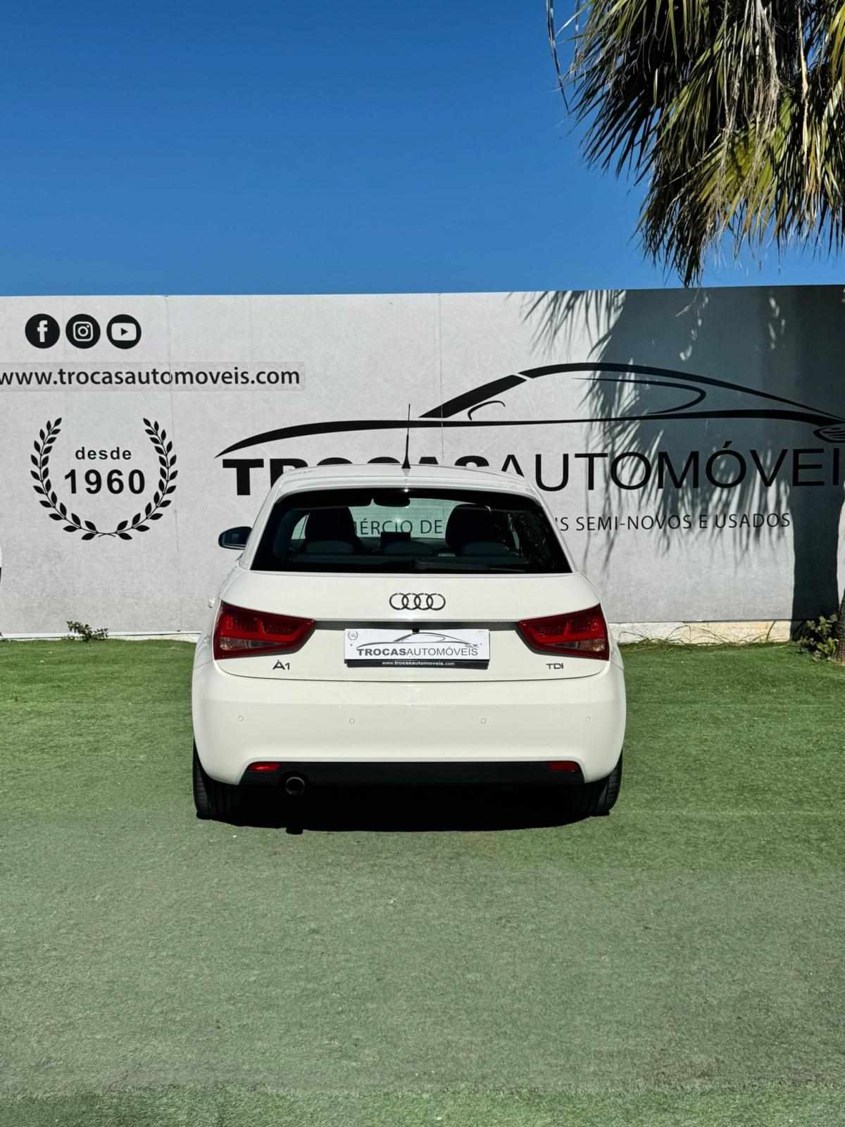 audi-a1-sportback-2012-diesel-1598cc