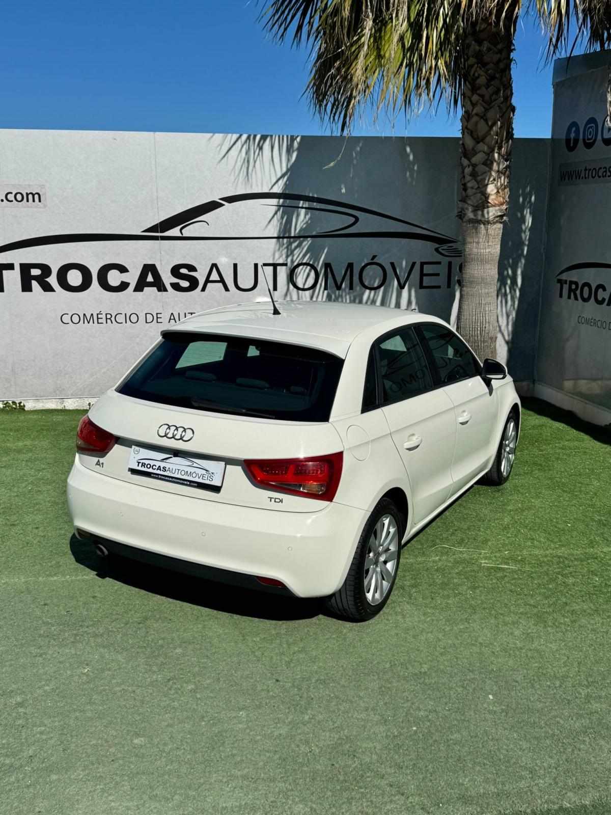 audi-a1-sportback-2012-diesel-1598cc