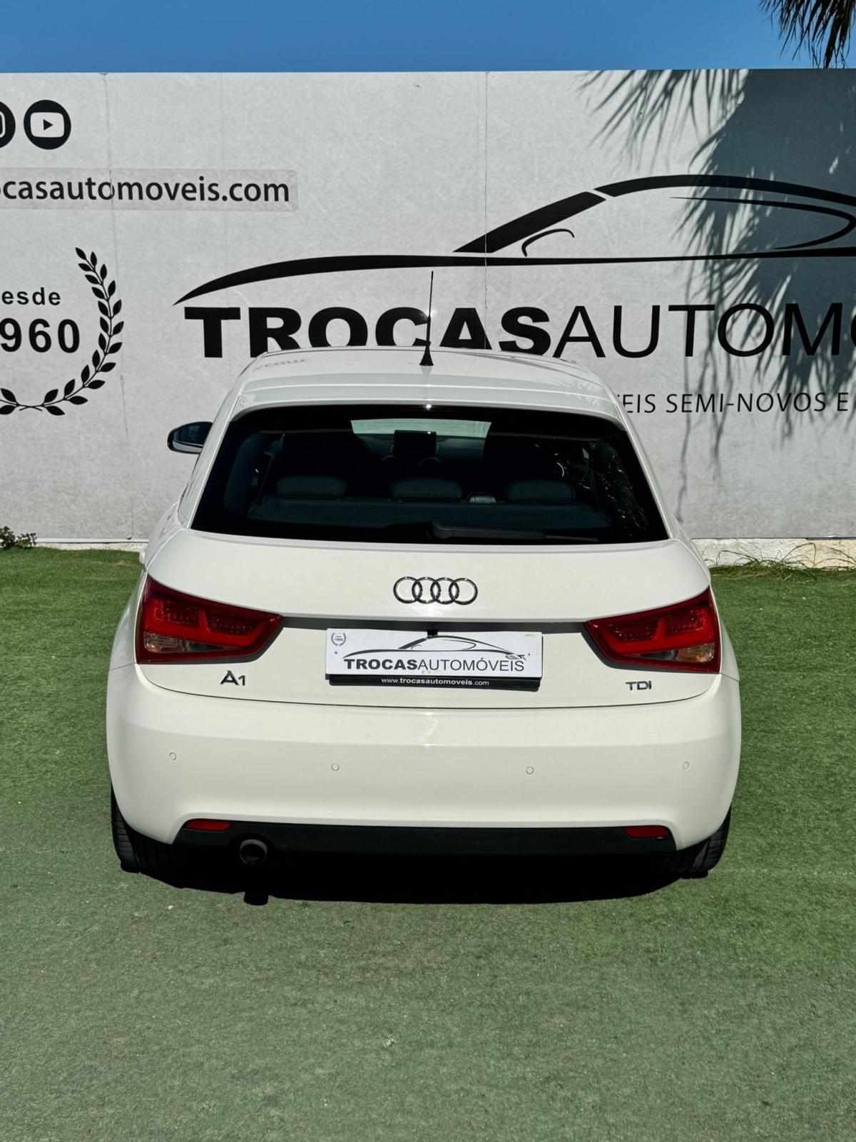 audi-a1-sportback-2012-diesel-1598cc