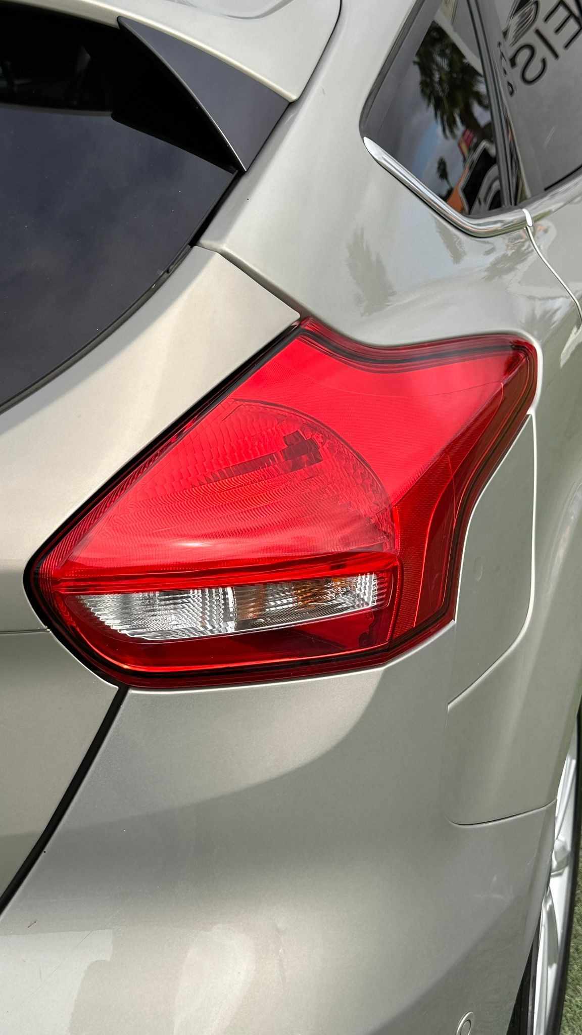 ford-focus-2015-gasolina-998cc