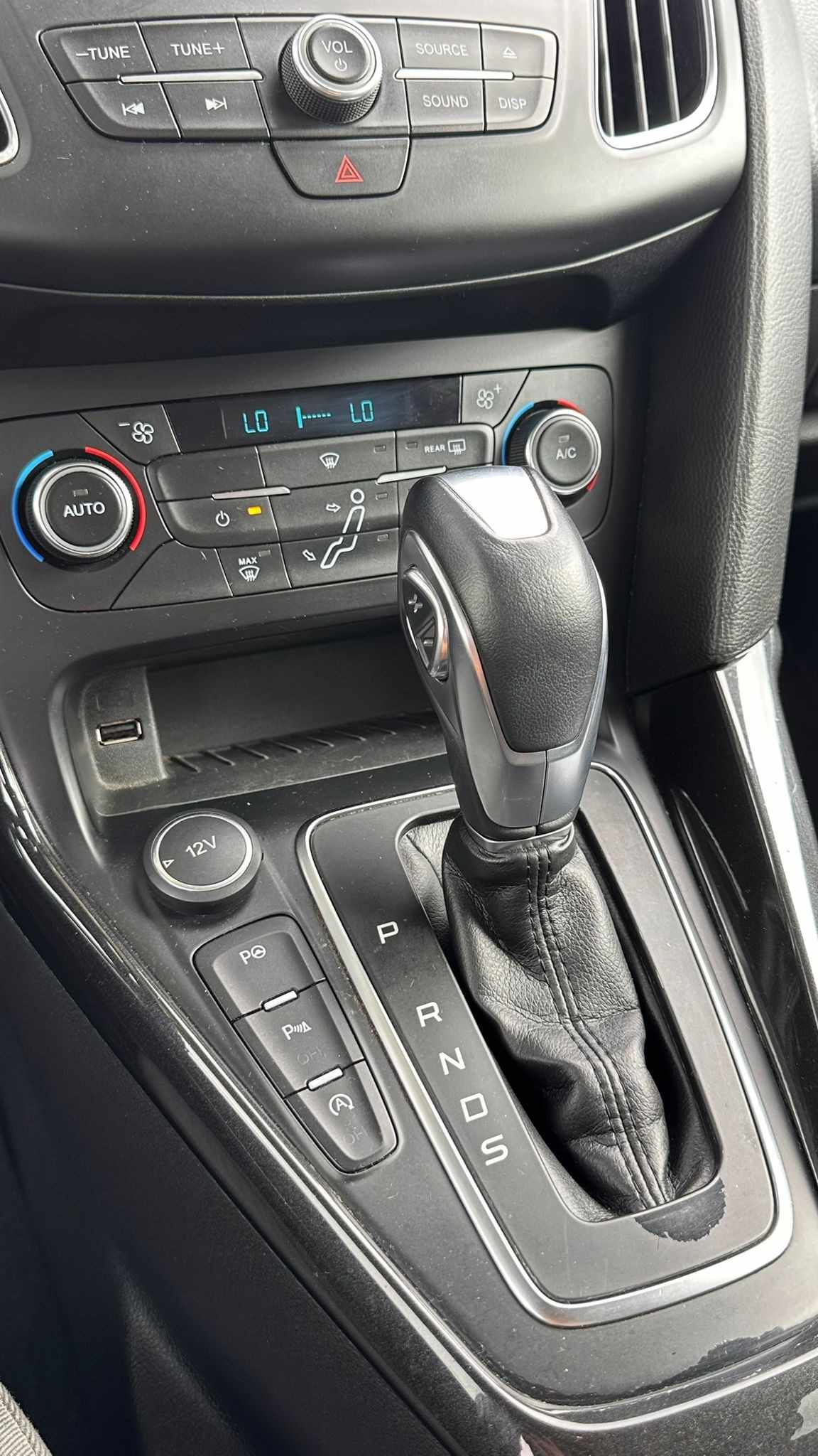 ford-focus-2015-gasolina-998cc