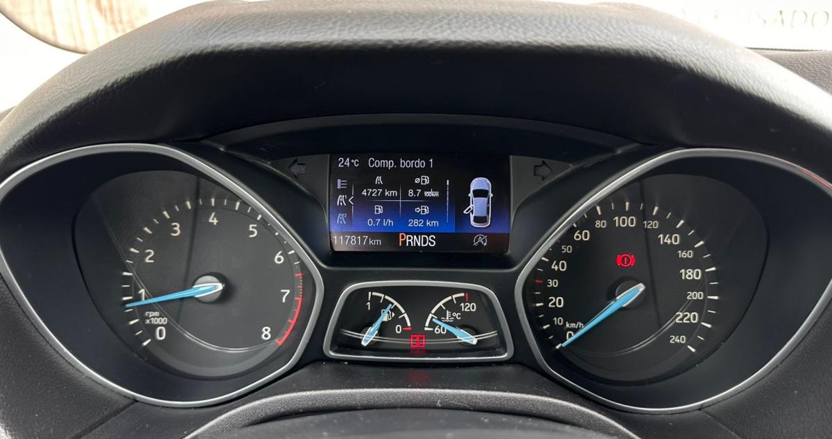 ford-focus-2015-gasolina-998cc