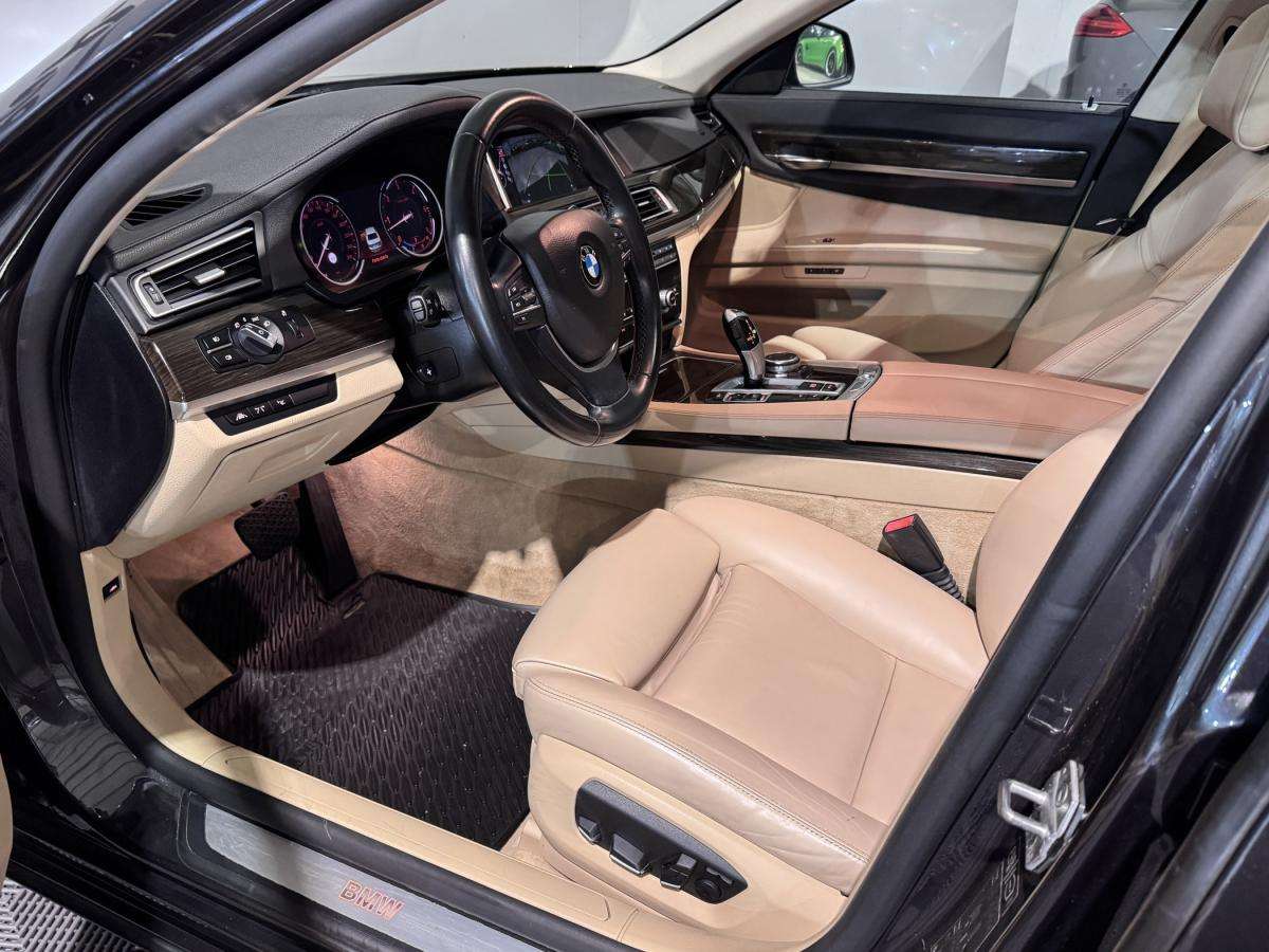 bmw-serie-7-2014-diesel-2993cc