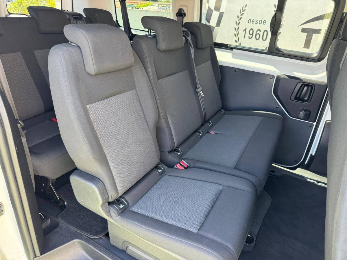 peugeot-expert-2022-diesel-1499cc