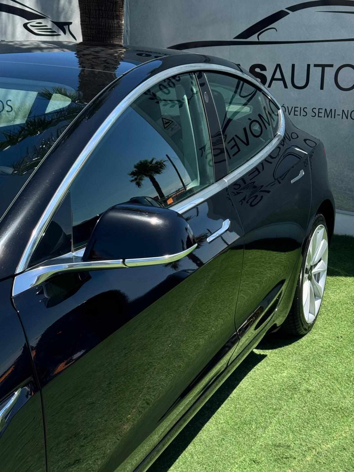 tesla-model-3-2020-eletrico-500cc