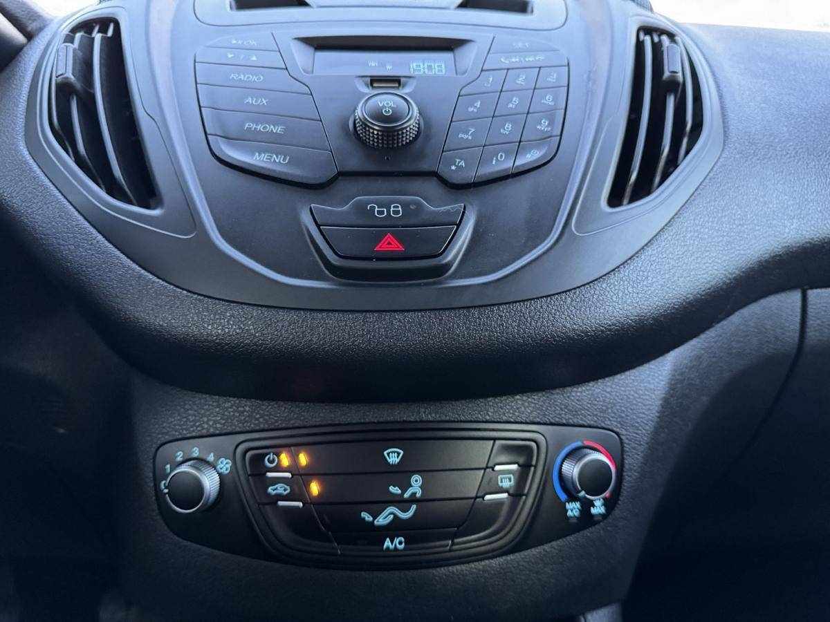 ford-tourneo-courier-2017-gasolina-998cc