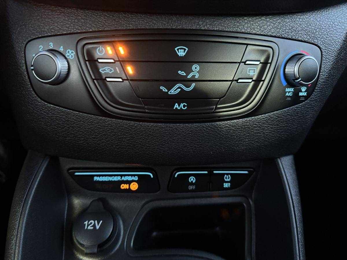 ford-tourneo-courier-2017-gasolina-998cc