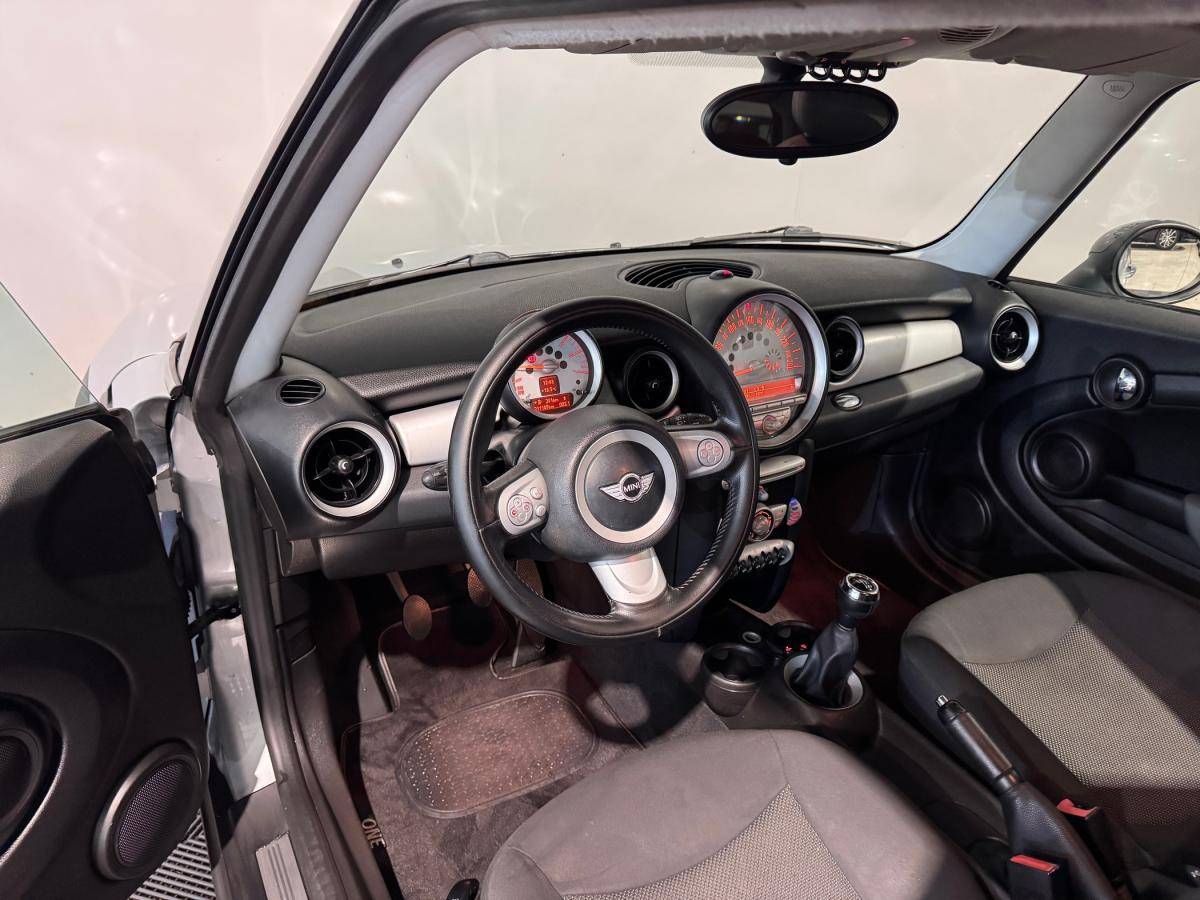 mini-cooper-2010-diesel-1560cc