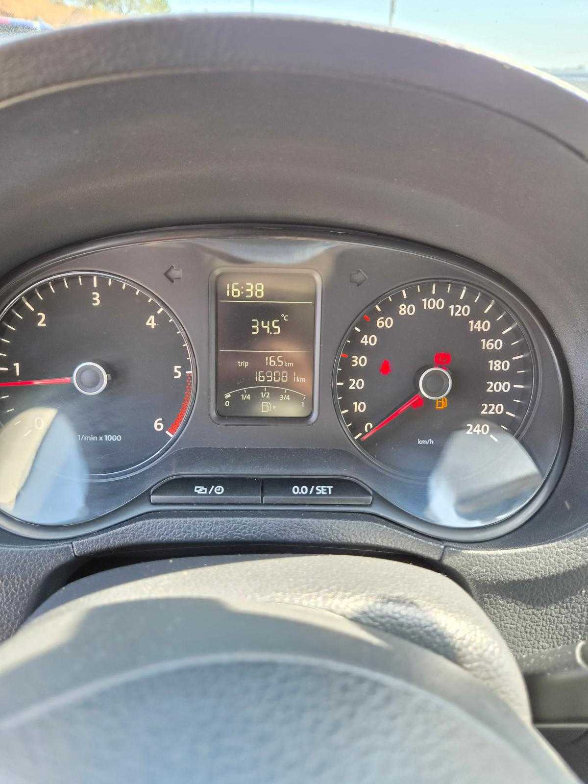 volkswagen-polo-2013-diesel-1199cc
