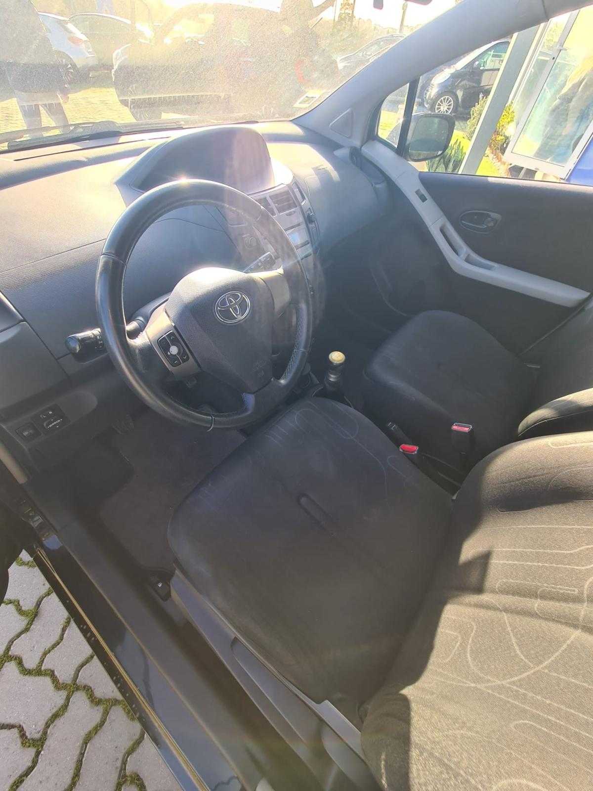 toyota-yaris-2009-gasolina-998cc