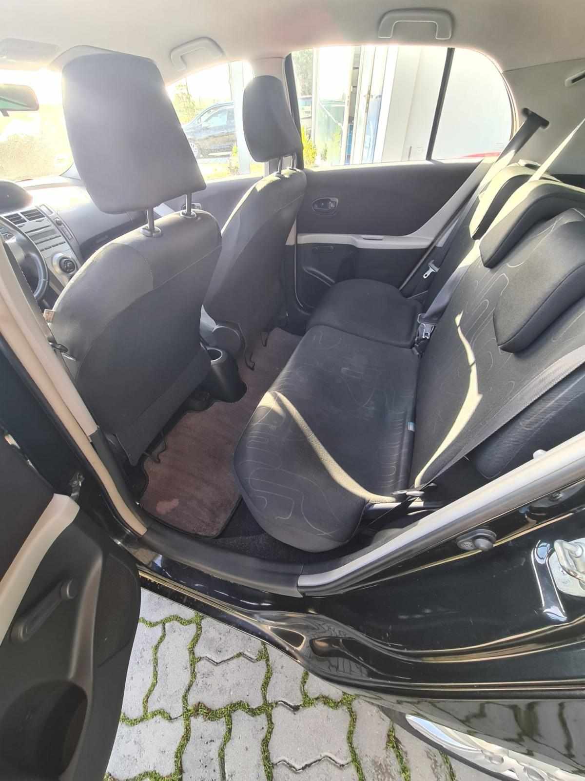 toyota-yaris-2009-gasolina-998cc