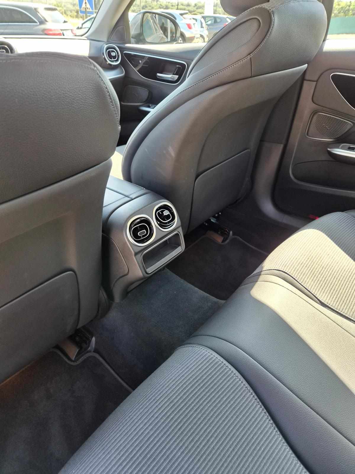 mercedes-benz-classe-c-2023-hibrido-a-gasolina-1999cc