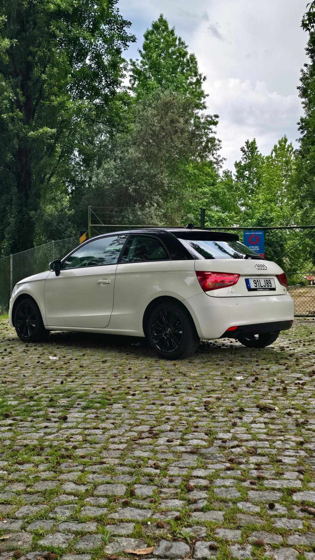 audi-a1-2011-diesel-1598cc