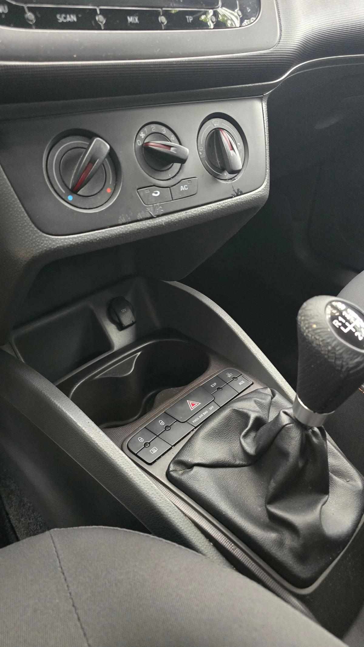 seat-ibiza-st-2011-diesel-1199cc