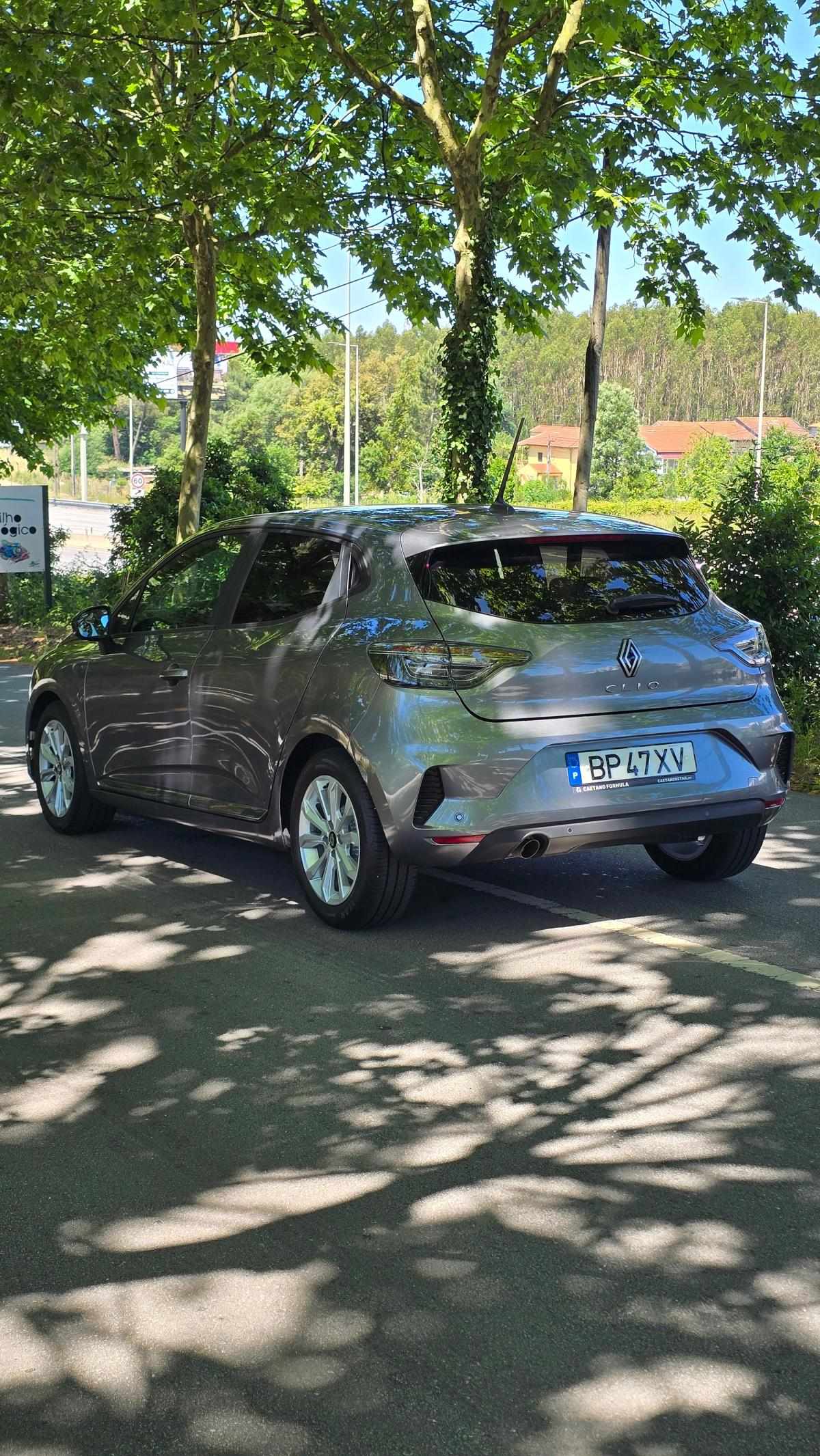 renault-clio-2024-gpl-999cc