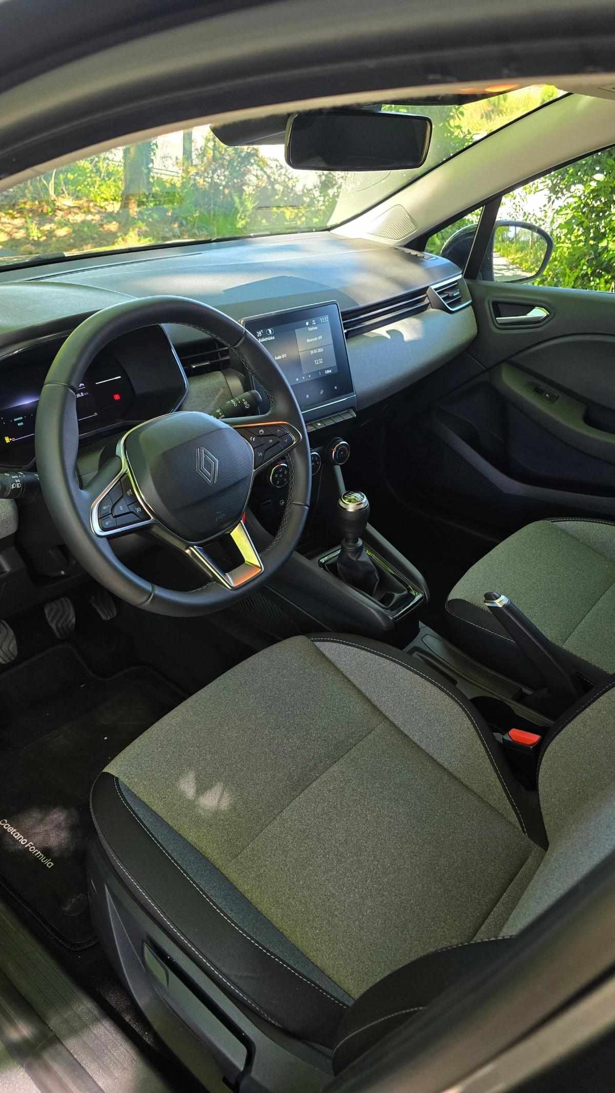 renault-clio-2024-gpl-999cc