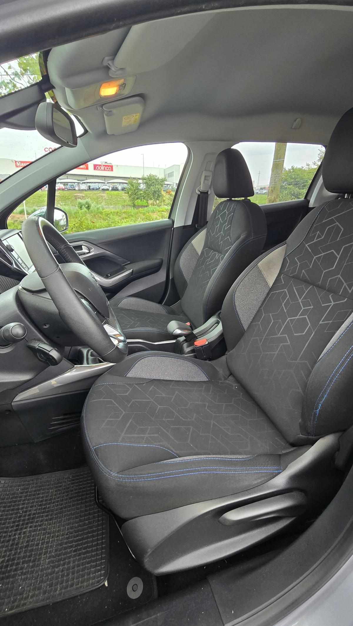 peugeot-2008-2018-gasolina-1199cc