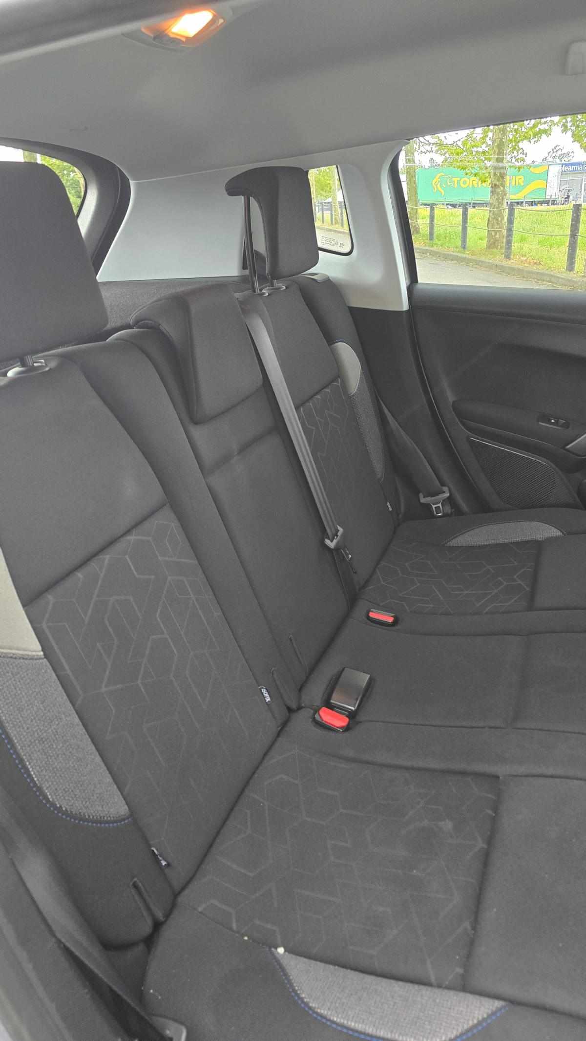 peugeot-2008-2018-gasolina-1199cc