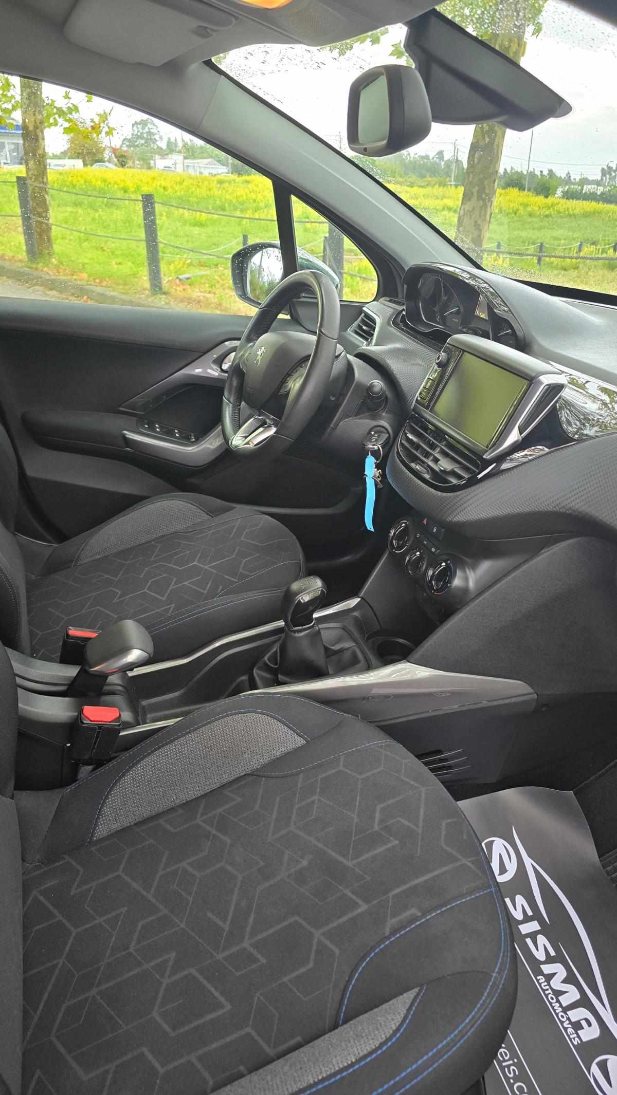 peugeot-2008-2018-gasolina-1199cc